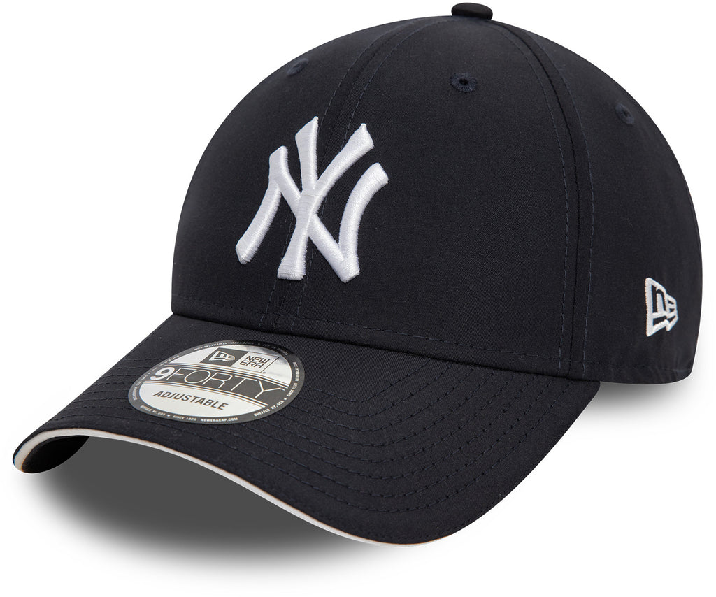 New York Yankees New Era 9Forty Microfibre Navy Baseball Cap