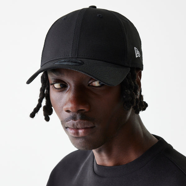 Gorra de béisbol negra ajustable 940 Basic de New Era