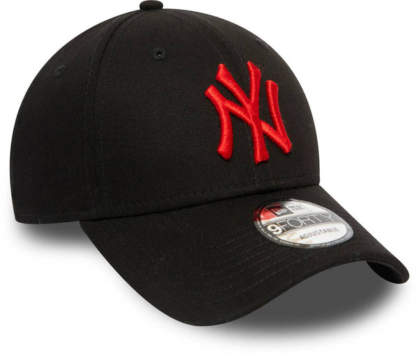 New York Yankees New Era 9Forty League Essential Black Baseball Cap - lovemycap