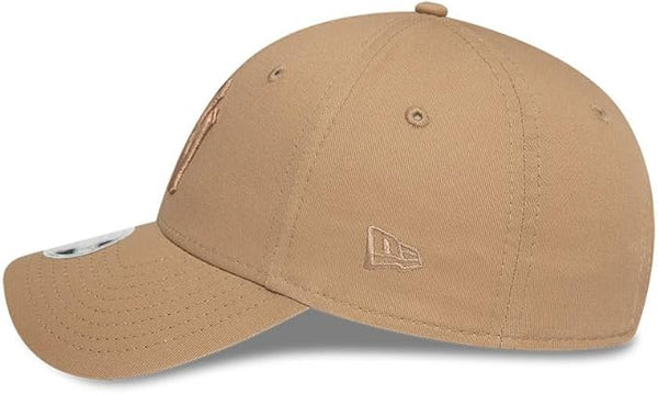 Womens New York Yankees New Era 9Forty Essential Camel Baseball Cap - pumpheadgear, baseball caps