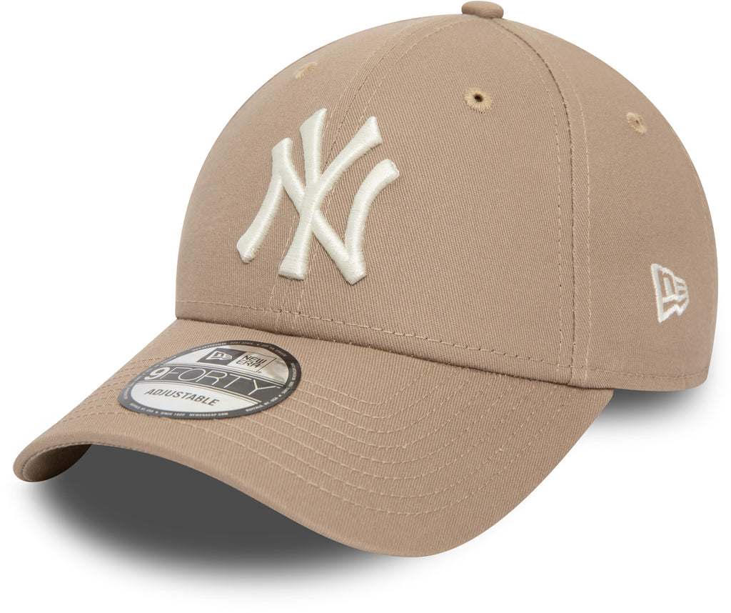 New York Yankees New Era 9Forty League Essential Ash Baseball Cap - lovemycap