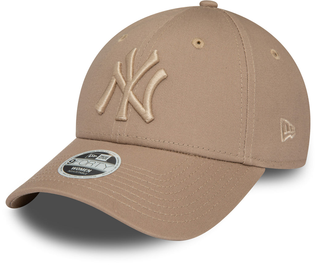 New York Yankees Womens New Era 9Forty League Essential Ash Baseball Cap - lovemycap