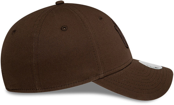 Womens New York Yankees New Era 9Forty Essential Walnut Baseball Cap - pumpheadgear, baseball caps