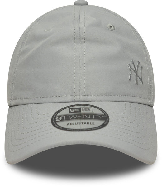 Gorra Vespa New Era 9Forty oversize Wordmark negra