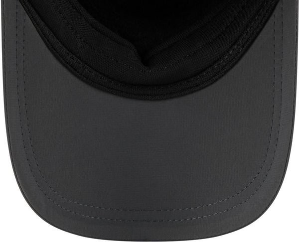 Gorra del equipo Baltimore Ravens NFL 2023 Sideline New Era 9Forty Stretch Snap gris