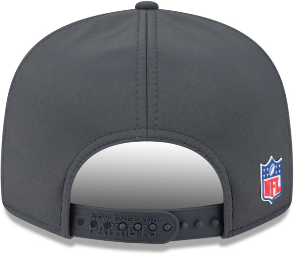 Gorra del equipo Baltimore Ravens NFL 2023 Sideline New Era 9Forty Stretch Snap gris