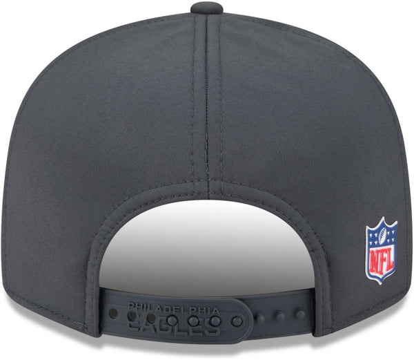 Adjustable snapback closure on Eagles New Era cold weather hat