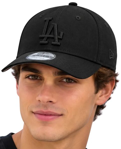 LA ドジャース New Era 940 リーグ エッセンシャル ベースボール キャップ - ブラック/ブラック