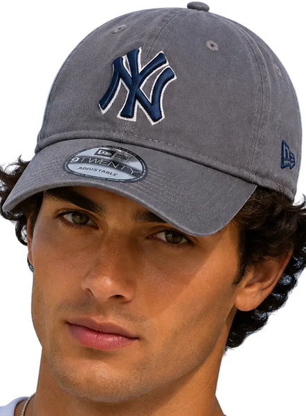 New York Yankees Relaxed Graphite Baseball Cap New Era 9Twenty MLB Core Classic Cap