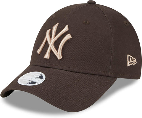 Womens New York Yankees New Era 9Forty League Essential Brown Baseball Cap - lovemycap