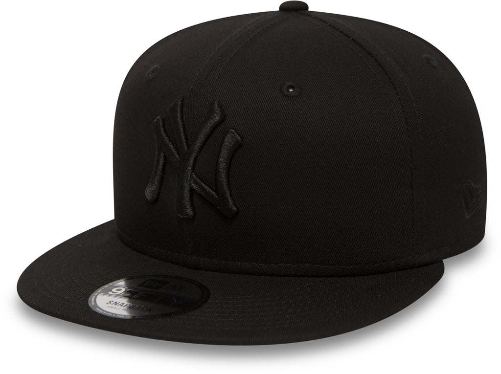 New Era 9Fifty NY Yankees All Black Snapback Baseball Cap - lovemycap